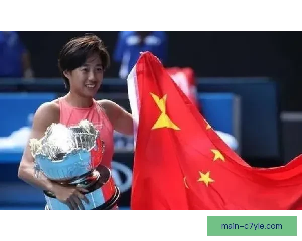 张帅披国旗夺大满贯全场加油