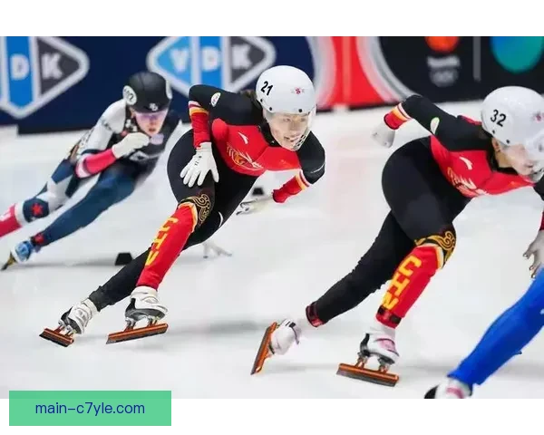 公俐张楚桐杨婧茹晋级千米惊险